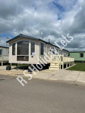 Starview 8 berth Caravan
